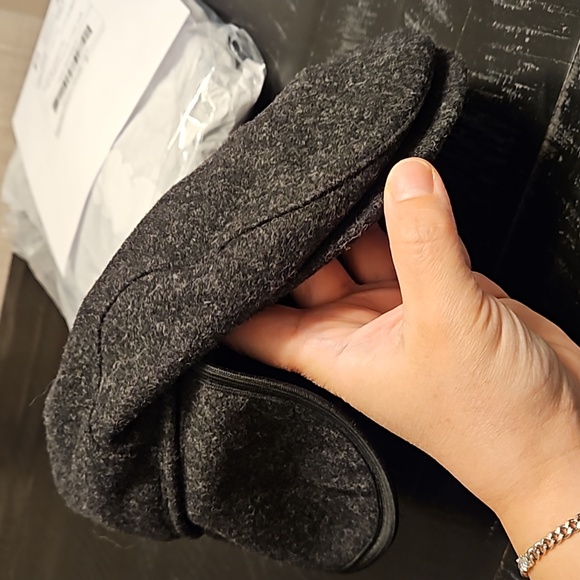 Wigens Grey Men's Winter Hat US 8 - Picture 2 of 5
